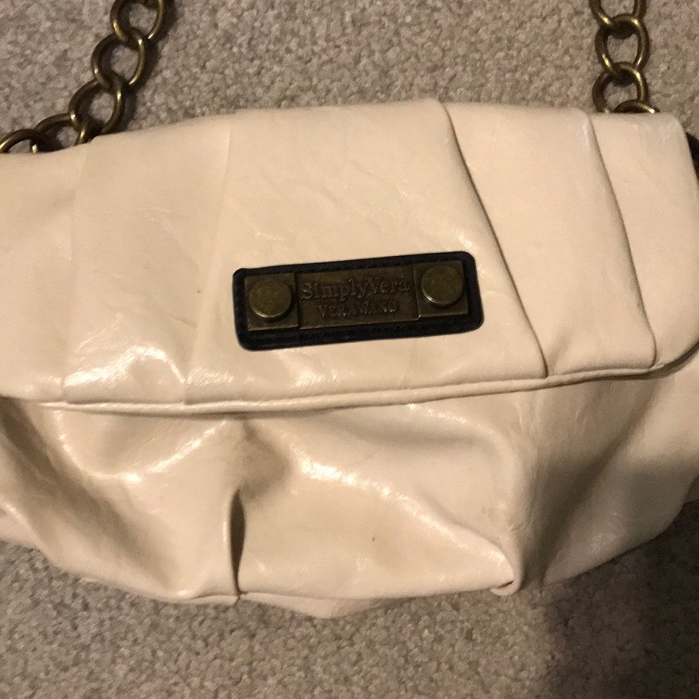 Women’s crossover handbag